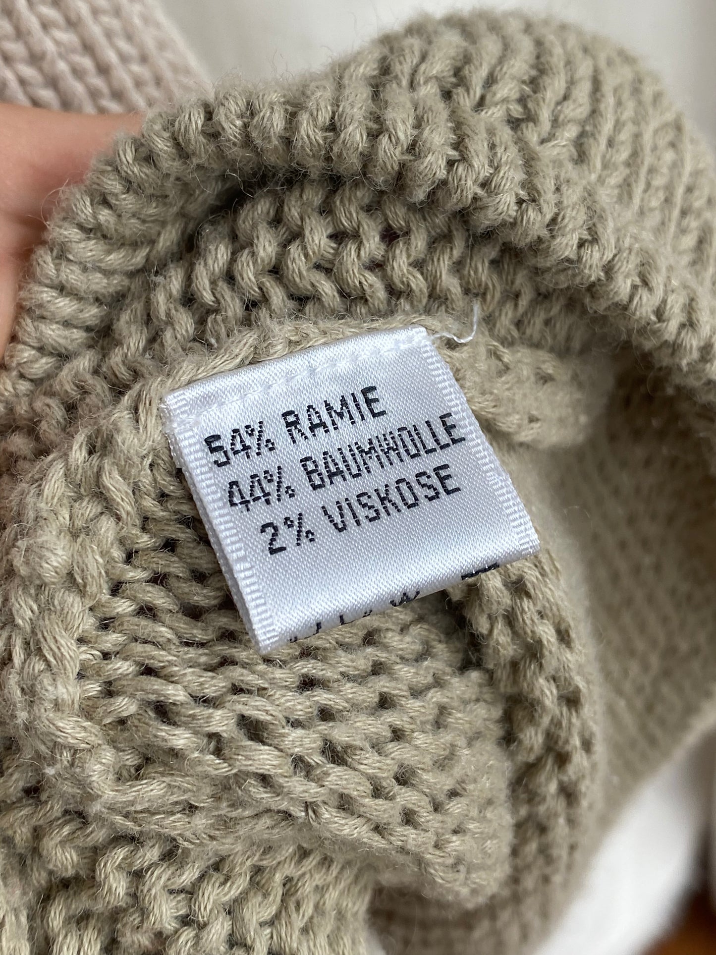 Vintage Grobstrickpullover mit gestickten Blumen in beige, oversize XL