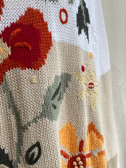 Vintage Grobstrickpullover mit gestickten Blumen in beige, oversize XL