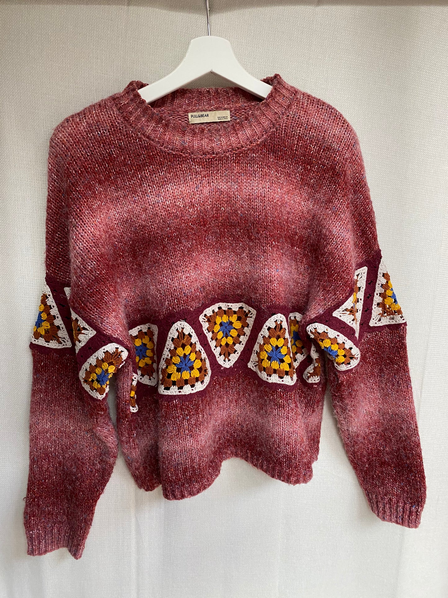 Pull & Bear Strickpullover rot meliert mit Häkel Crocket Details, M