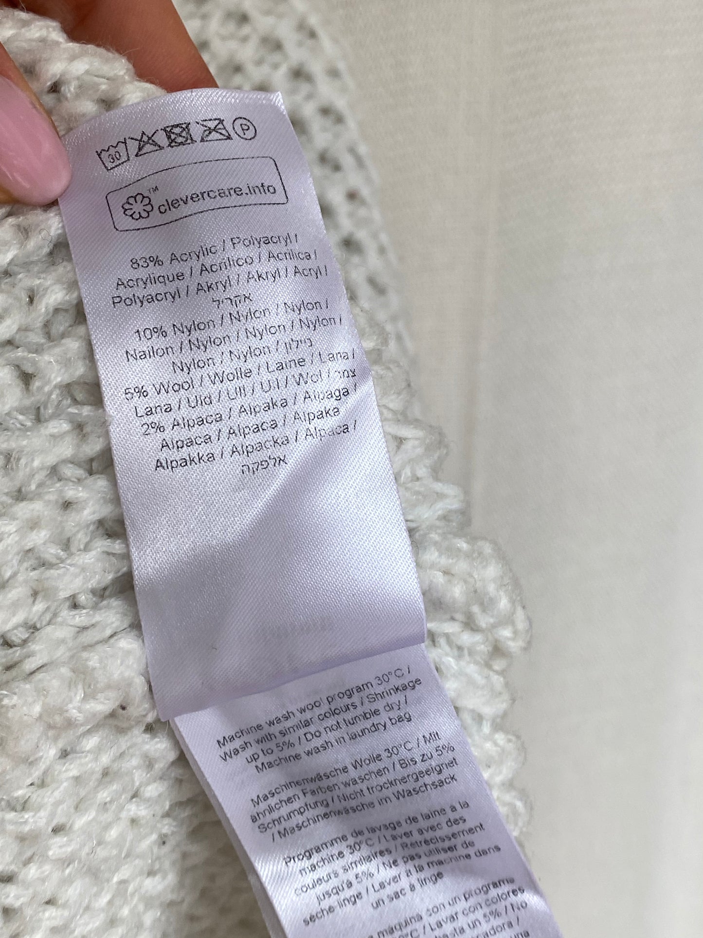 Offwhite farbener Ajour-Muster Lochstrick Pullover, baggy, M