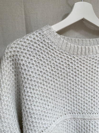 Offwhite farbener Ajour-Muster Lochstrick Pullover, baggy, M