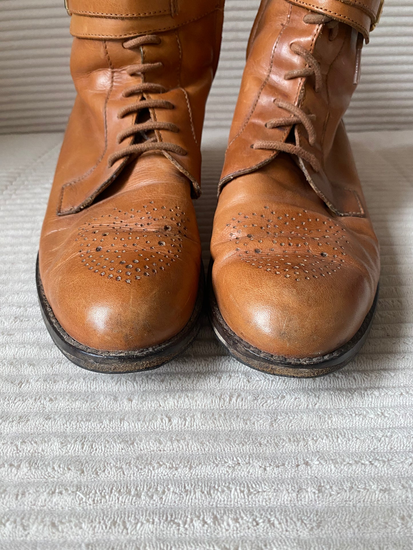Massimo Dutti Brogue Stiefeletten cognac braun in Schnüroptik, Gr. 40