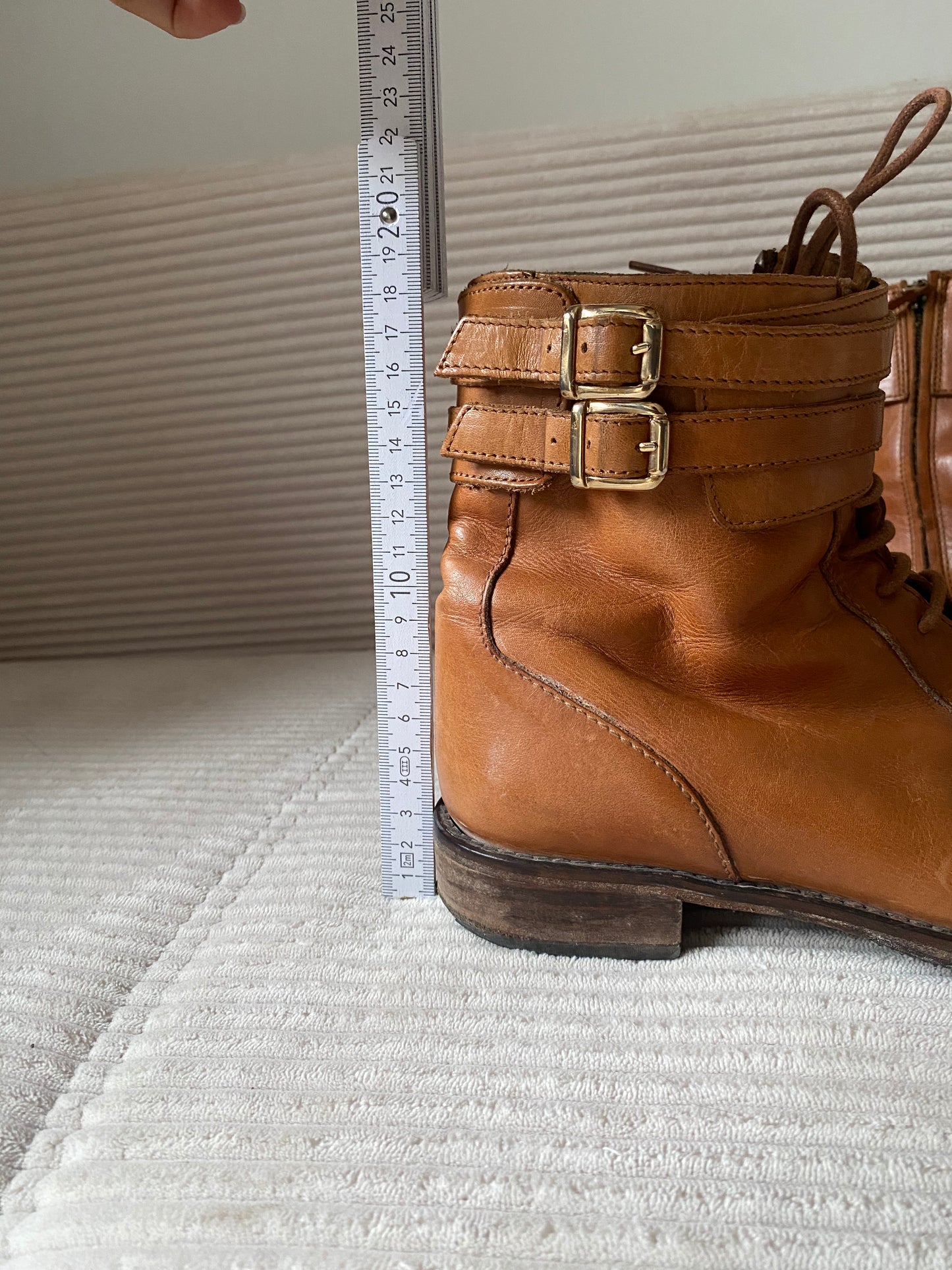 Massimo Dutti Brogue Stiefeletten cognac braun in Schnüroptik, Gr. 40