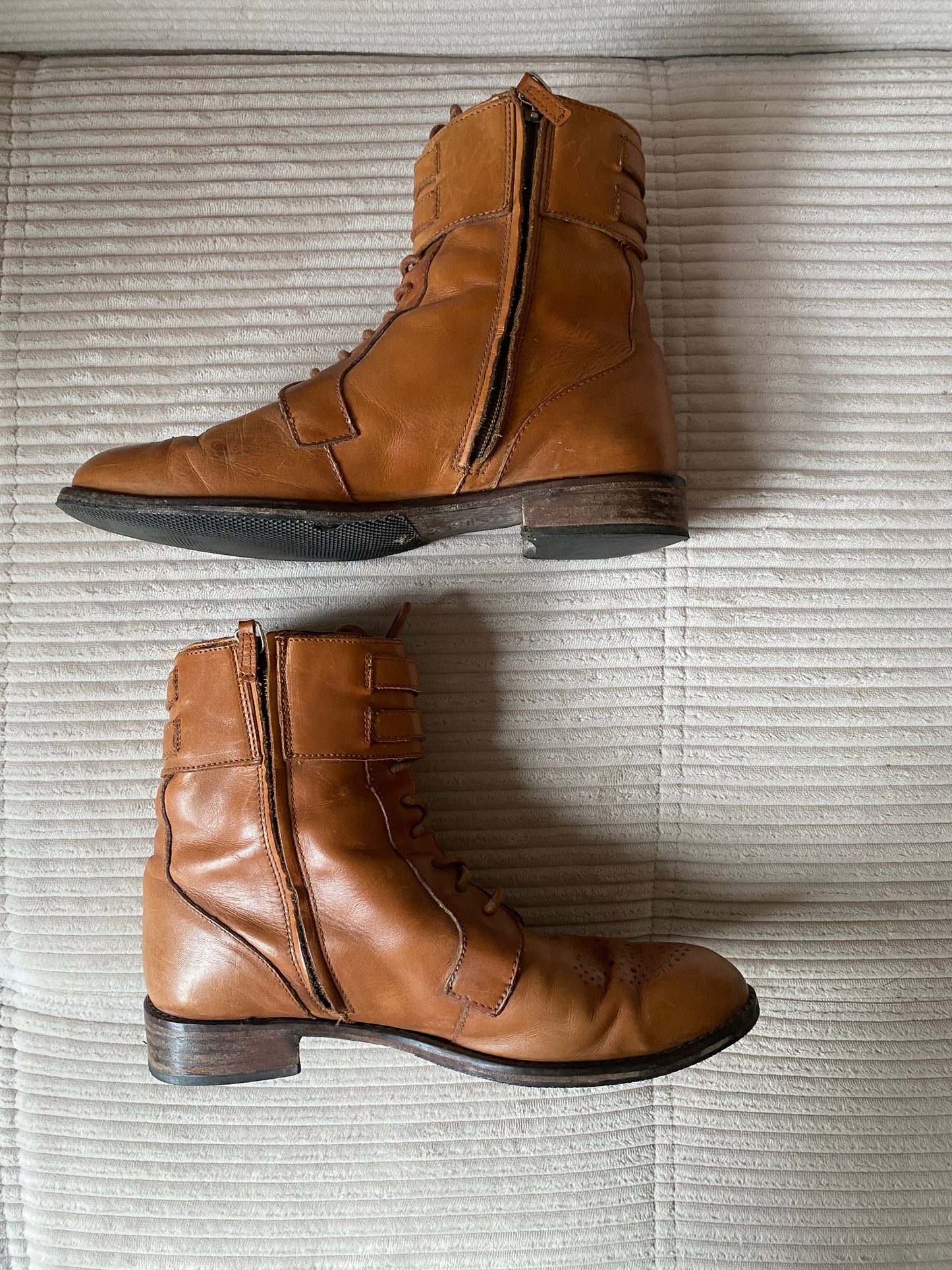 Massimo Dutti Brogue Stiefeletten cognac braun in Schnüroptik, Gr. 40