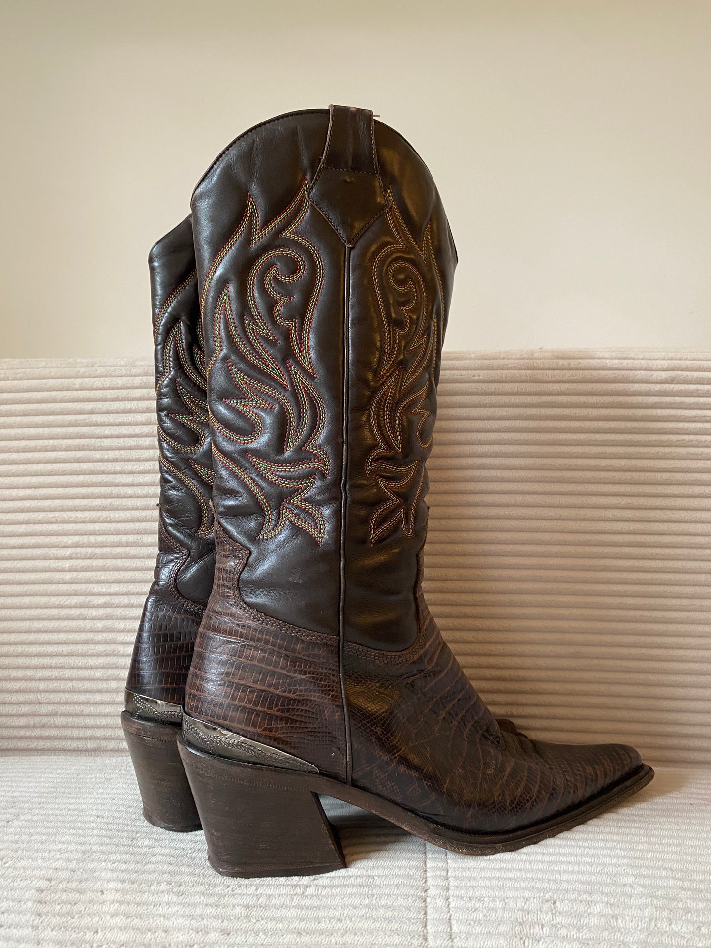 HUGO BOSS Cowboy Stiefel Leder braun verziert Boots, Gr. 40