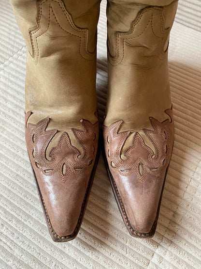 Sancho Cowboystiefel 8235 mit Feuer; geöltes Wildleder beige, Gr. 40