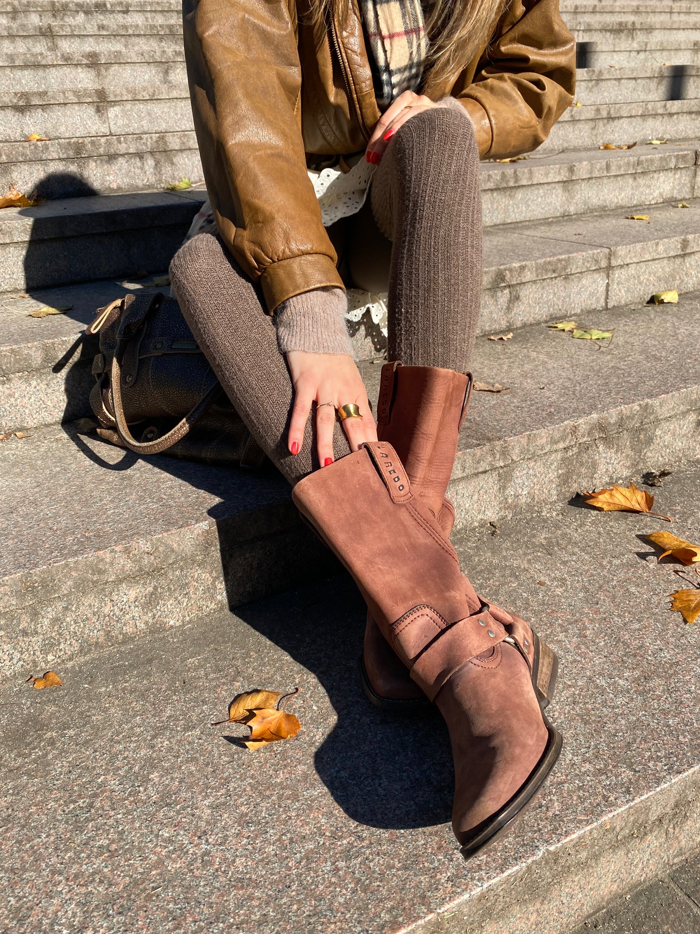 Laredo Western Biker Boots mit Riemen in dunkelbraun, Gr. 40