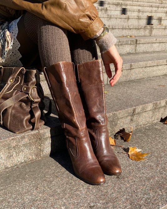 Vagabond Lederstiefel Langschaft mit Absatz in dunkelbraun, Gr. 39