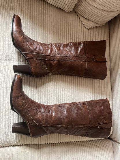 Vagabond Lederstiefel Langschaft mit Absatz in dunkelbraun, Gr. 39