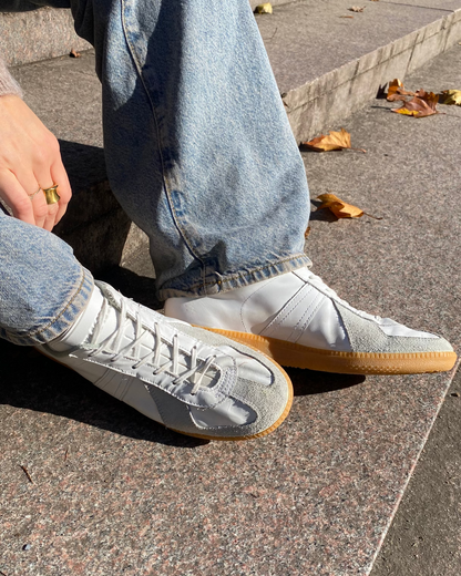 Original BW Sneaker Retro Bundeswehr Halle Rindvelourleder, Gr. 42