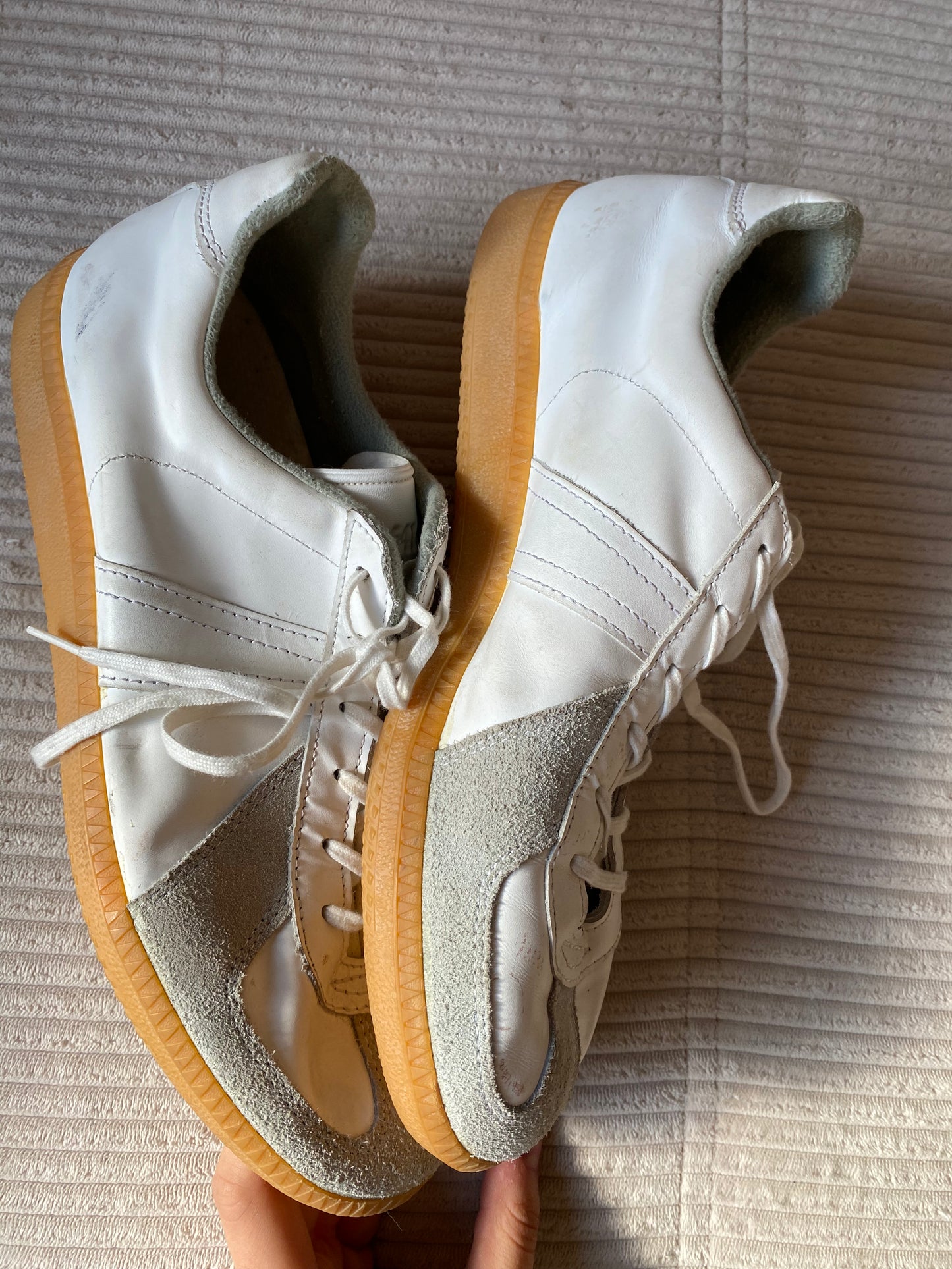 Original BW Sneaker Retro Bundeswehr Halle Rindvelourleder, Gr. 42