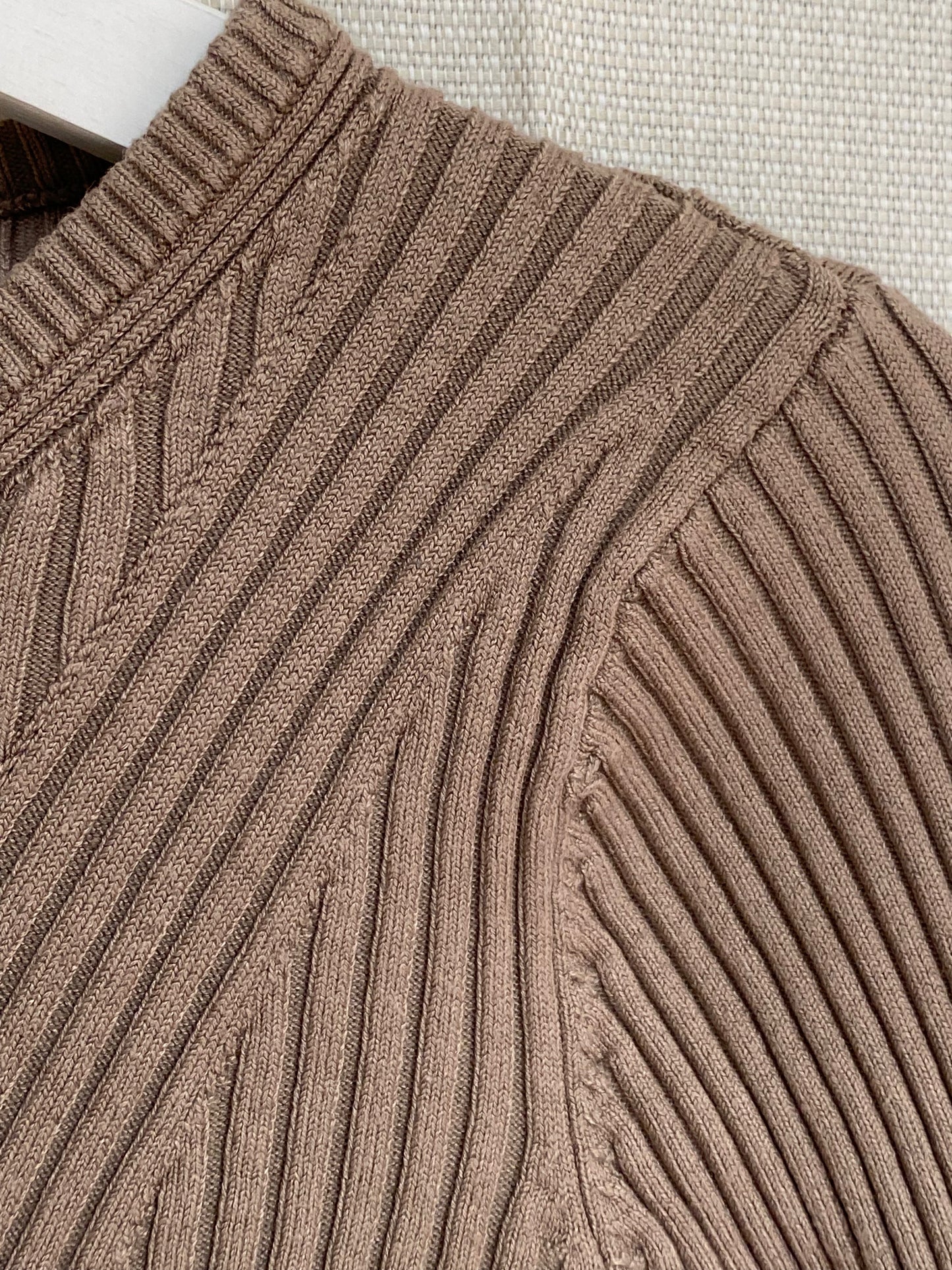 Stradivarius Longsleeve Shirt in taupe hellbraun, Rippstrick, S