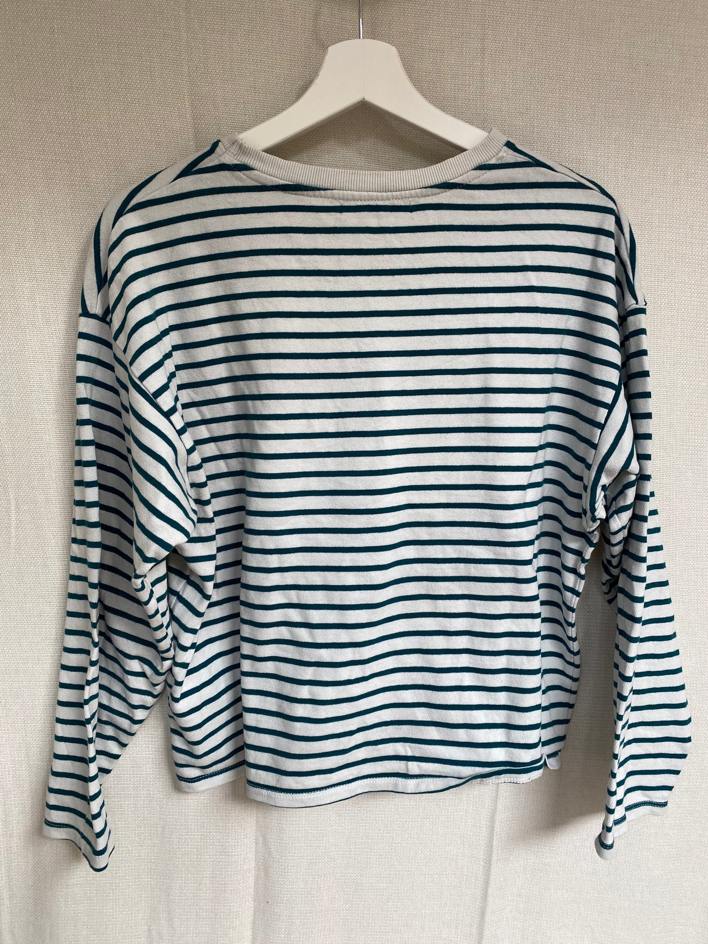 Lockeres Streifen Longsleeve Pull & Bear, weiß grün, baggy, S