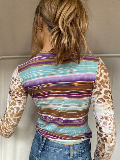 Traumhaftes multicolor verziertes Longsleeve Trompetenärmel, S