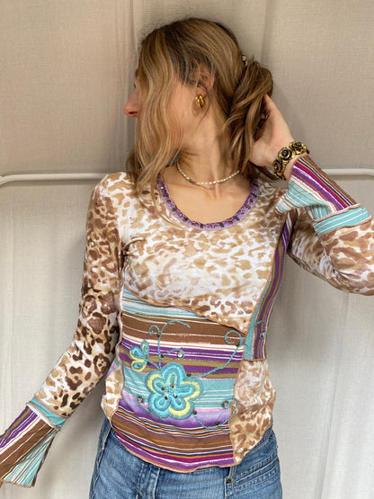 Traumhaftes multicolor verziertes Longsleeve Trompetenärmel, S