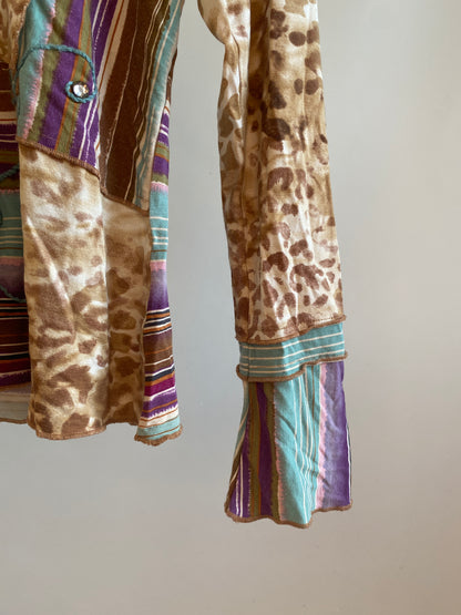 Traumhaftes multicolor verziertes Longsleeve Trompetenärmel, S