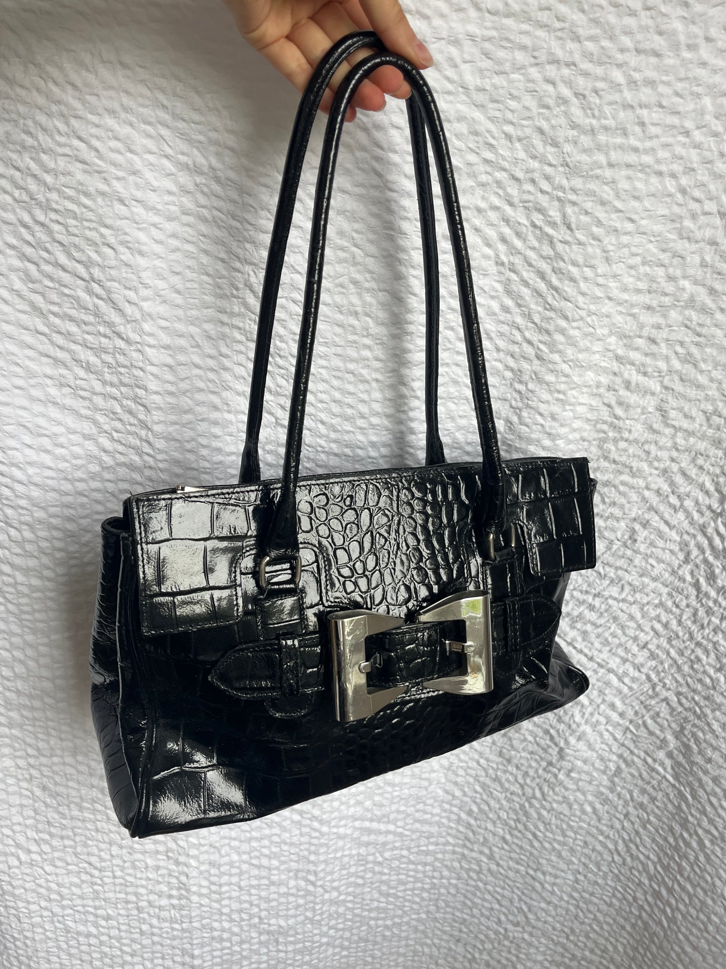 Italienische Vintage Echtleder Handtasche schwarz Kroko Stil glänzend