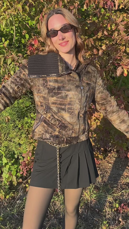 Cheshire asymmetrische Kunstfelljacke in braun schwarz mit Kragen, S